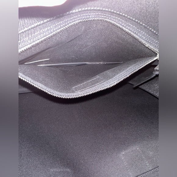 Saint Laurent Rive Gauche Tote - Picture 10 of 12